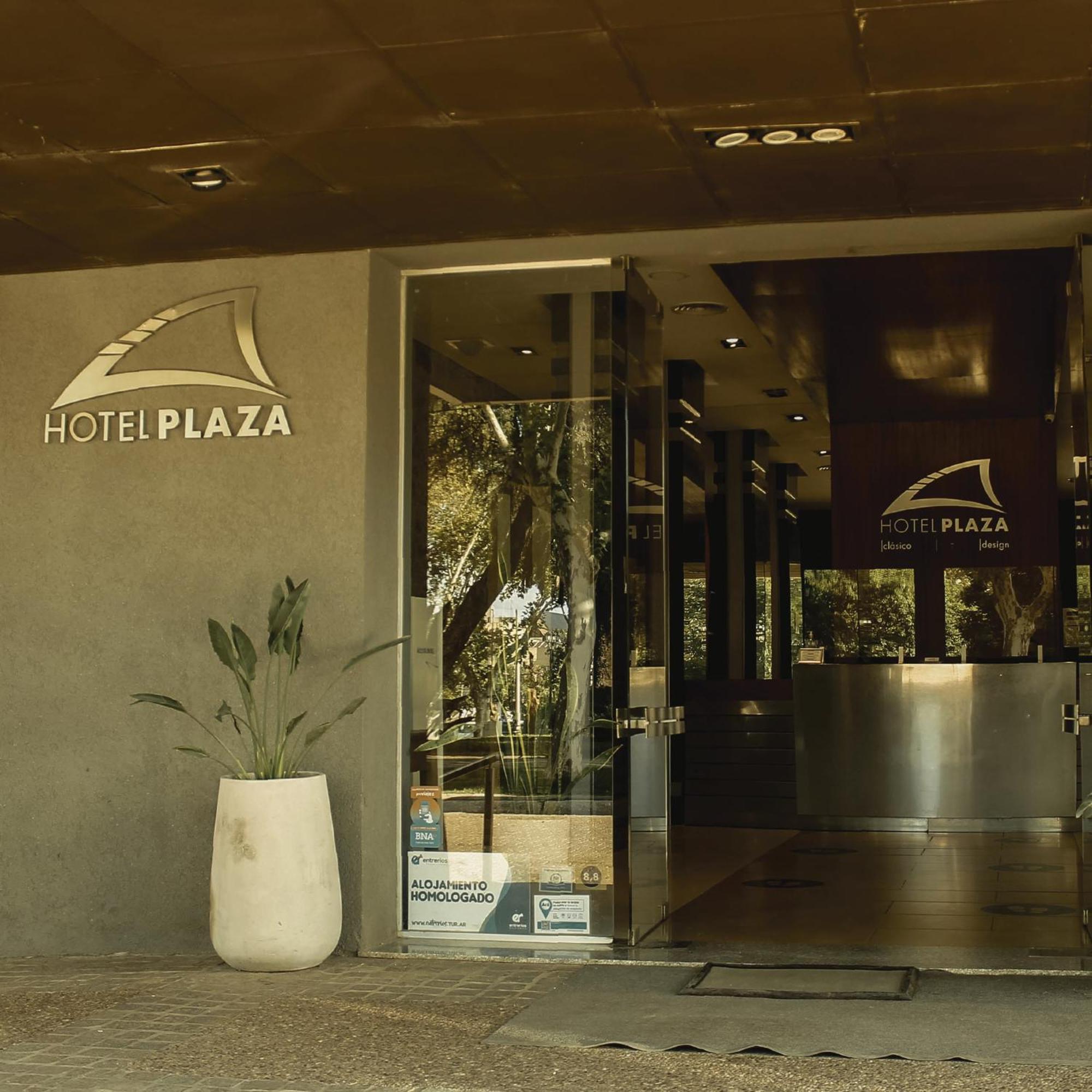 Hotel Plaza Колон Екстер'єр фото